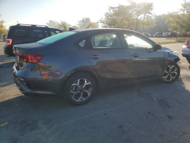 3KPF24AD0KE019638 - 2019 KIA FORTE FE GRAY photo 3