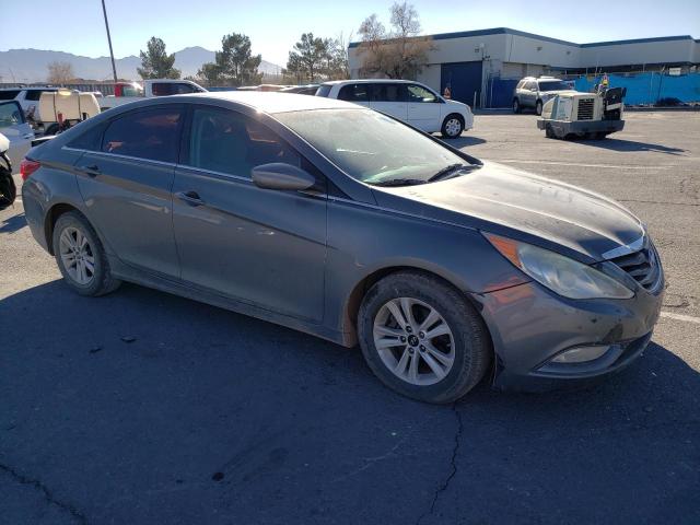 5NPEB4AC9DH763627 - 2013 HYUNDAI SONATA GLS GRAY photo 4