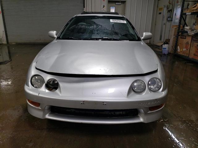 JH4DC4469YS015285 - 2000 ACURA INTEGRA GS SILVER photo 5