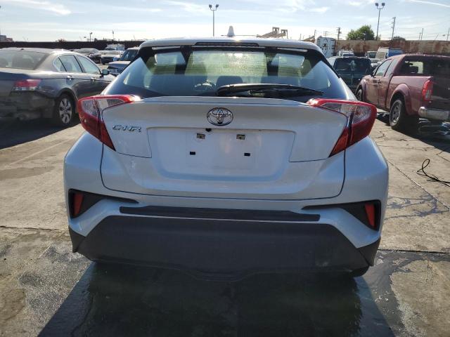 JTNKHMBX2K1057764 - 2019 TOYOTA C-HR XLE WHITE photo 6