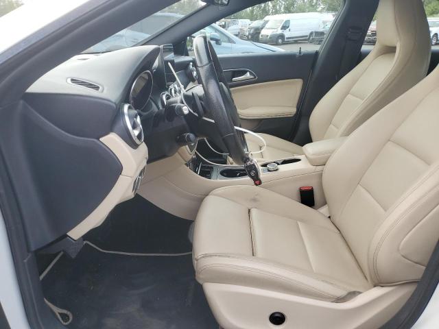 WDDSJ4GB1JN526667 - 2018 MERCEDES-BENZ CLA 250 4MATIC WHITE photo 7