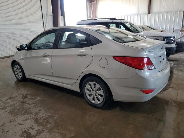 KMHCT4AE7GU071605 - 2016 HYUNDAI ACCENT SE WHITE photo 2