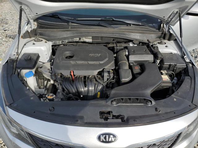 5XXGT4L31LG388099 - 2020 KIA OPTIMA LX SILVER photo 11