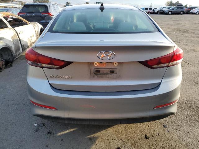 5NPD84LF8HH156884 - 2017 HYUNDAI ELANTRA SE SILVER photo 6