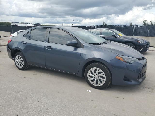 5YFBURHE5JP846830 - 2018 TOYOTA COROLLA L BLUE photo 4