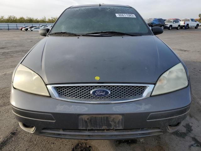 1FAFP31N87W239181 - 2007 FORD FOCUS ZX3 GRAY photo 5