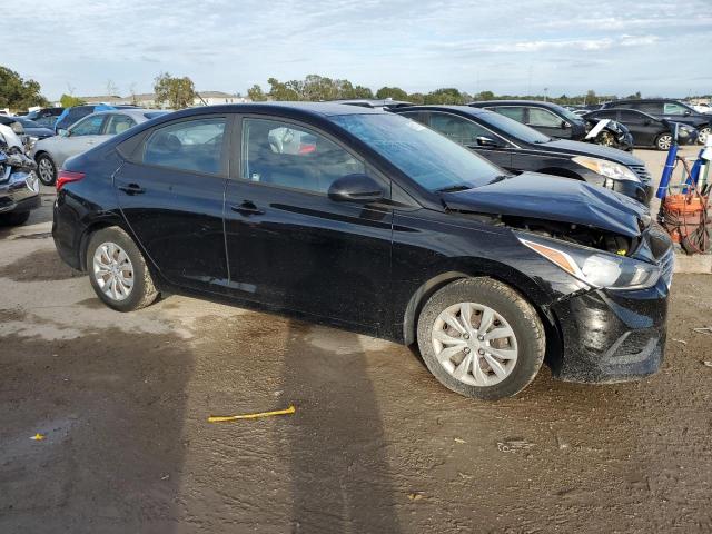 3KPC24A36KE039841 - 2019 HYUNDAI ACCENT SE BLACK photo 4