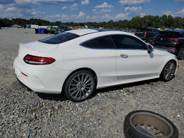 WDDWJ8DB9KF846537 - 2019 MERCEDES-BENZ C 300 Biały zdjęcie 3