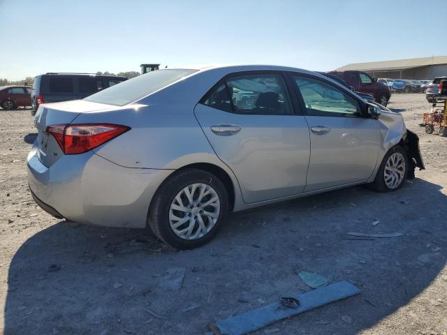 5YFBURHE1KP890440 - 2019 TOYOTA COROLLA L SILVER photo 3