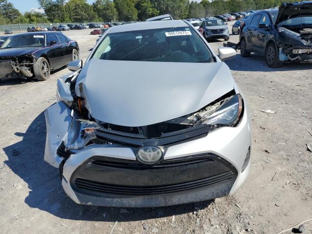 5YFBURHE1KP890440 - 2019 TOYOTA COROLLA L SILVER photo 5