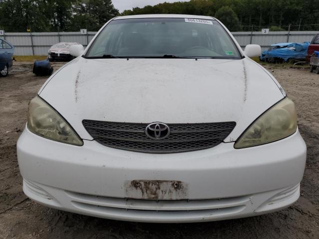 4T1BF32K82U027185 - 2002 TOYOTA CAMRY LE WHITE photo 5