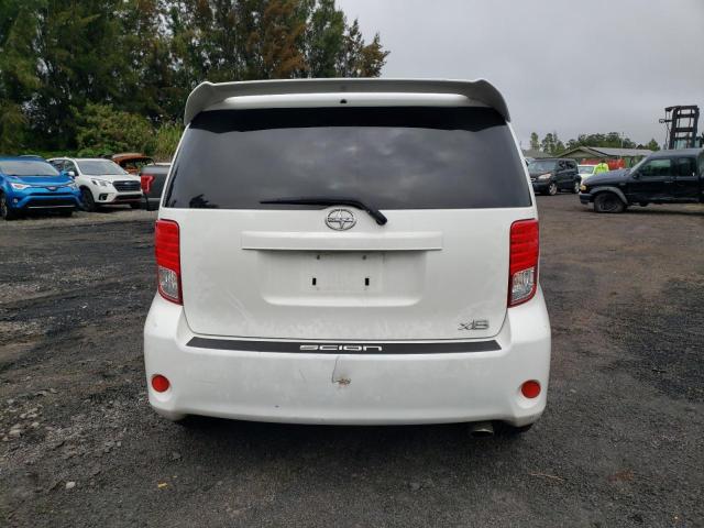 JTLZE4FE7B1135920 - 2011 TOYOTA SCION XB WHITE photo 6