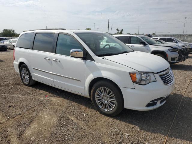 2C4RC1CG5GR149503 - 2016 CHRYSLER TOWN & COU TOURING L WHITE photo 4