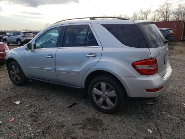 4JGBB8GB2AA600518 - 2010 MERCEDES-BENZ ML 350 4MATIC SILVER photo 2