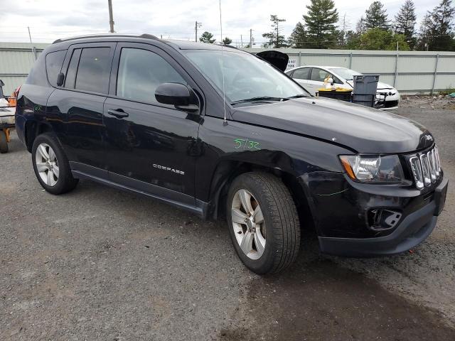 1C4NJCEA3FD366882 - 2015 JEEP COMPASS LATITUDE BLACK photo 4