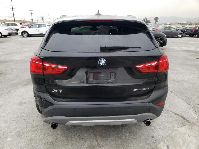 WBXHU7C53K5L92360 - 2019 BMW X1 SDRIVE28I BLACK photo 6