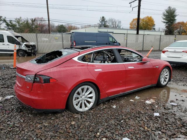 5YJSA1H18EFP37819 - 2014 TESLA MODEL S RED photo 3