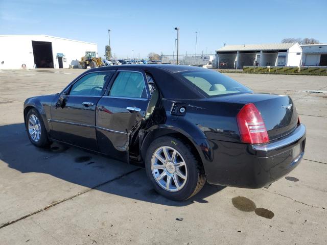 2C3AA63H15H171448 - 2005 CHRYSLER 300C BLACK photo 2