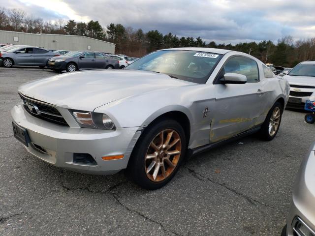 1ZVBP8AN2A5135169 - 2010 FORD MUSTANG SILVER photo 1