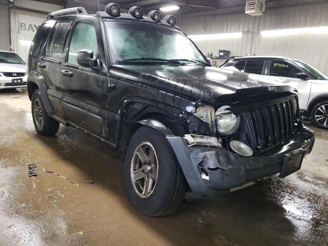 1J4GL38K35W555732 - 2005 JEEP LIBERTY RENEGADE BLACK photo 4