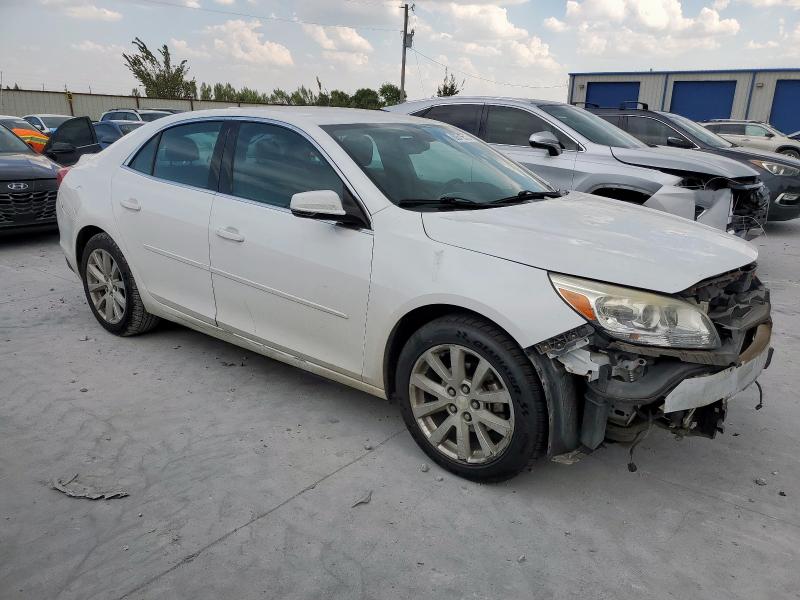 1G11D5SL5FF318059 - 2015 CHEVROLET MALIBU 2LT WHITE photo 4