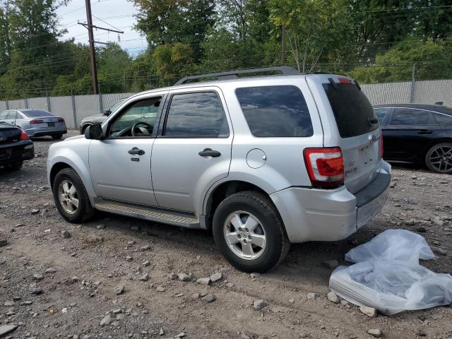 1FMCU9DG3BKA03474 - 2011 FORD ESCAPE XLT 银色 照片 2