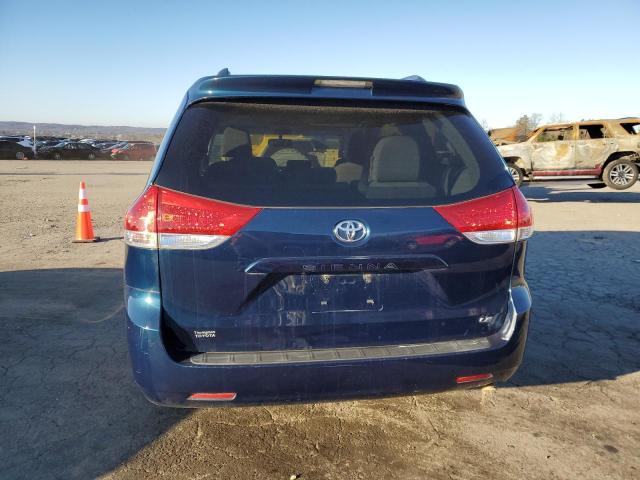 5TDKK3DC6CS201668 - 2012 TOYOTA SIENNA LE BLUE photo 6