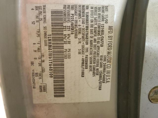 1LNHM81W61Y648109 - 2001 LINCOLN TOWN CAR EXECUTIVE Silber Foto 12