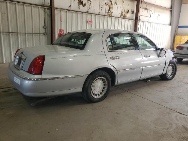 1LNHM81W61Y648109 - 2001 LINCOLN TOWN CAR EXECUTIVE Silber Foto 3