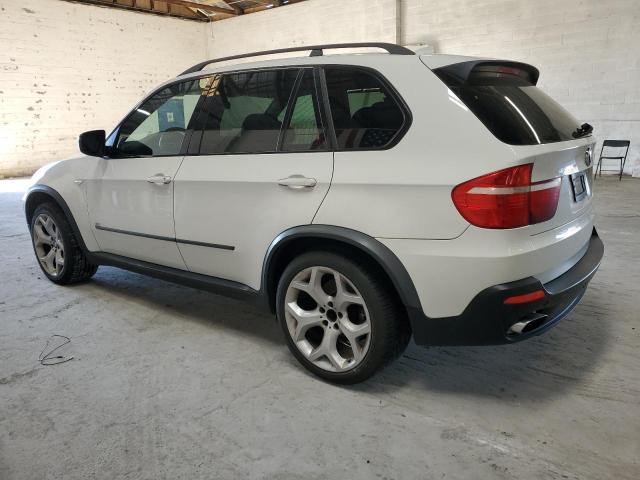 5UXFE83508LZ99469 - 2008 BMW X5 4.8I WHITE photo 2