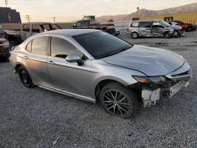 4T1G11AK5PU763339 - 2023 TOYOTA CAMRY SE NIGHT SHADE SILVER photo 4