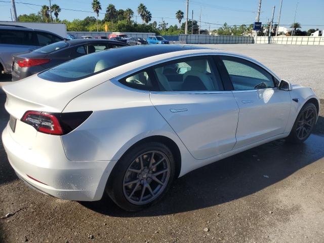 5YJ3E1EA1LF785916 - 2020 TESLA MODEL 3 თეთრი ფოტო 3