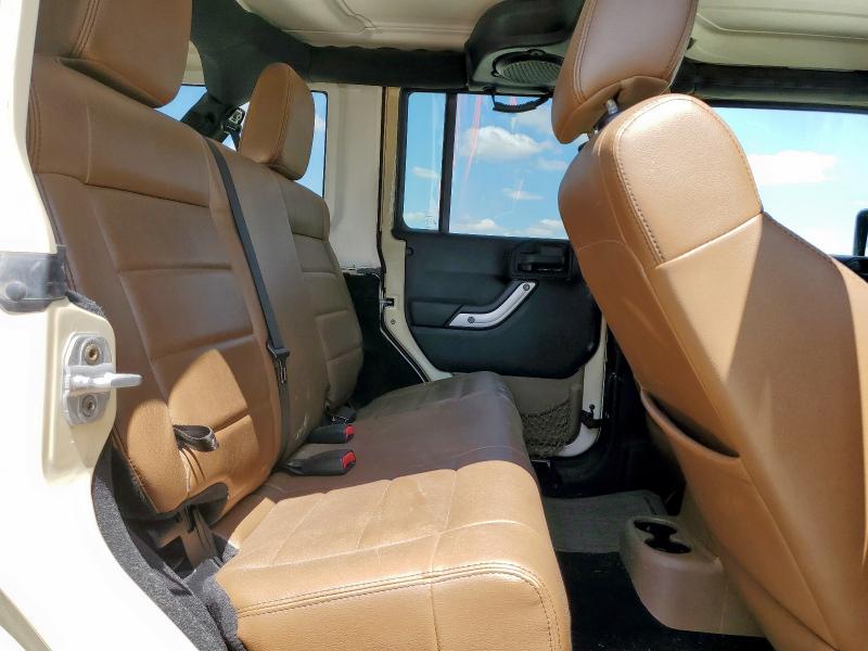 1J4BA5H1XBL632614 - 2011 JEEP WRANGLER U SAHARA 棕色 照片 11