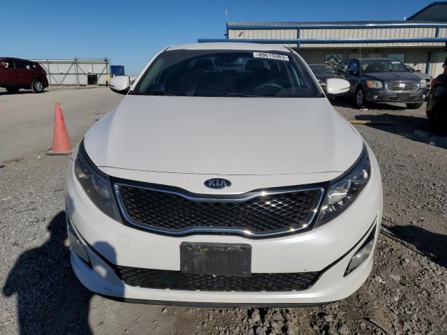 KNAGM4A71F5580213 - 2015 KIA OPTIMA LX WHITE photo 5