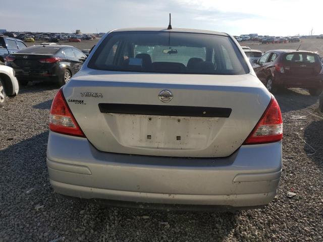 3N1CC1AP2BL489273 - 2011 NISSAN VERSA S SILVER photo 6