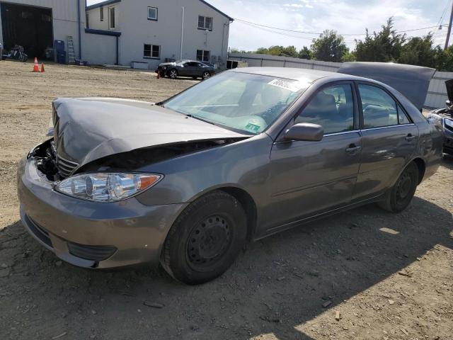 2005 TOYOTA CAMRY LE, 