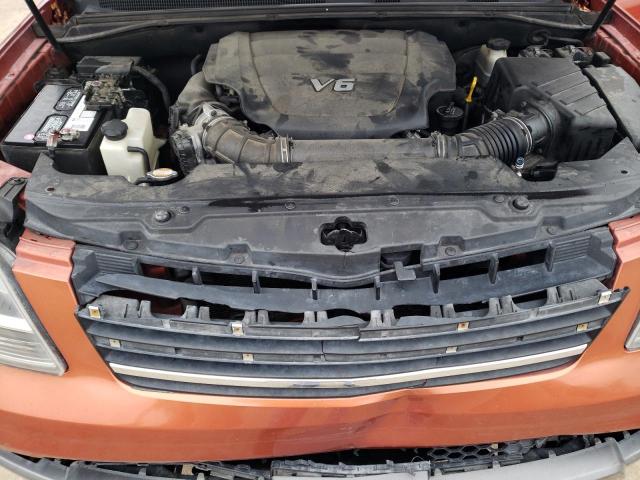 KNDJH741095011458 - 2009 KIA BORREGO LX ORANGE photo 11