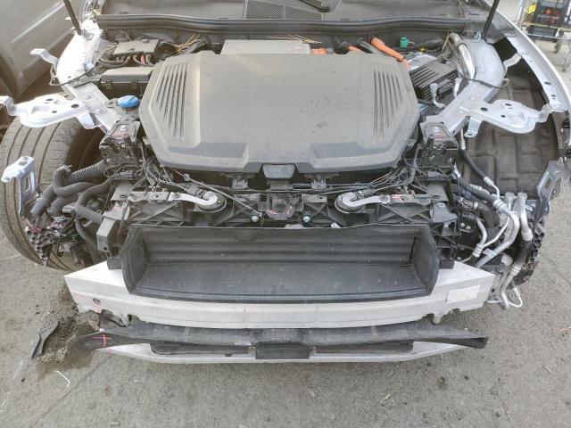 WA13CBGE7NB023380 - 2022 AUDI E-TRON SPORTBACK PRESTIGE SILVER photo 12