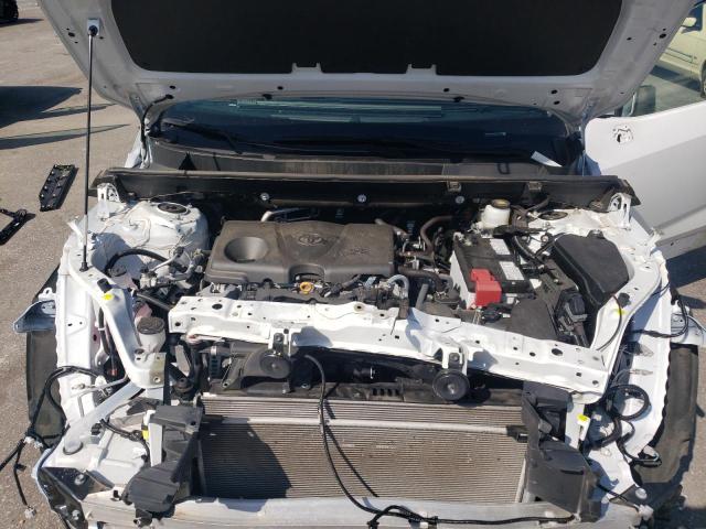 2T3W1RFVXRW338593 - 2024 TOYOTA RAV4 XLE WHITE photo 12