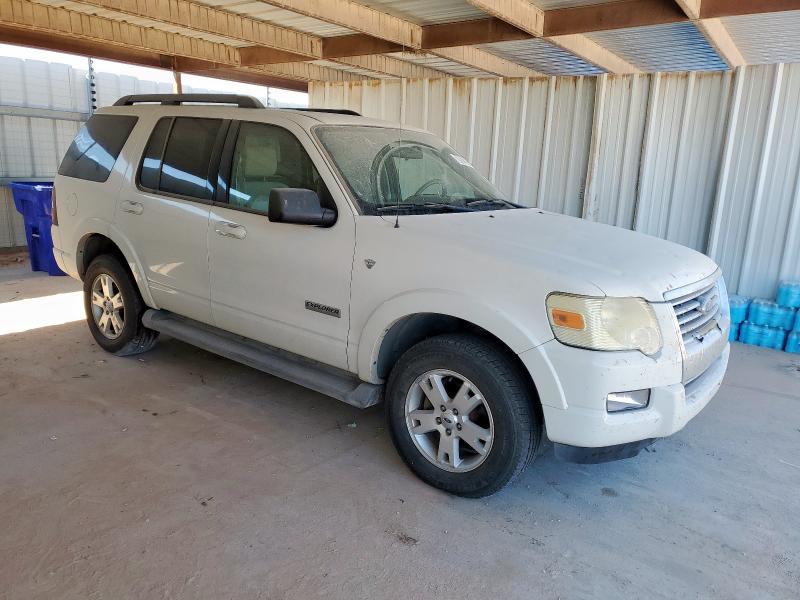 1FMEU63818UA17145 - 2008 FORD EXPLORER XLT WHITE photo 4
