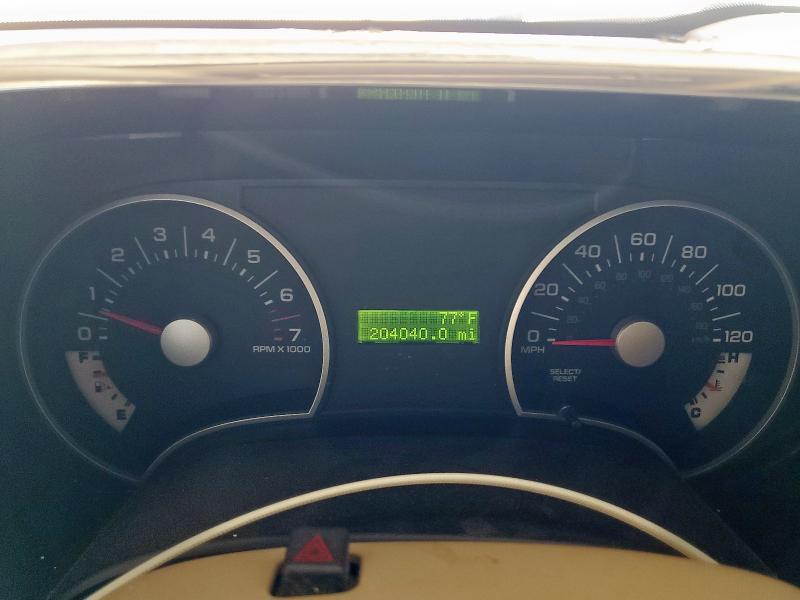 1FMEU63818UA17145 - 2008 FORD EXPLORER XLT WHITE photo 9