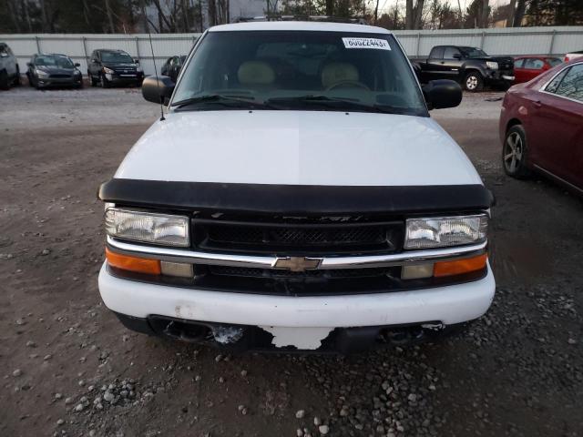 1GNDT13W8X2225786 - 1999 CHEVROLET BLAZER WHITE photo 5