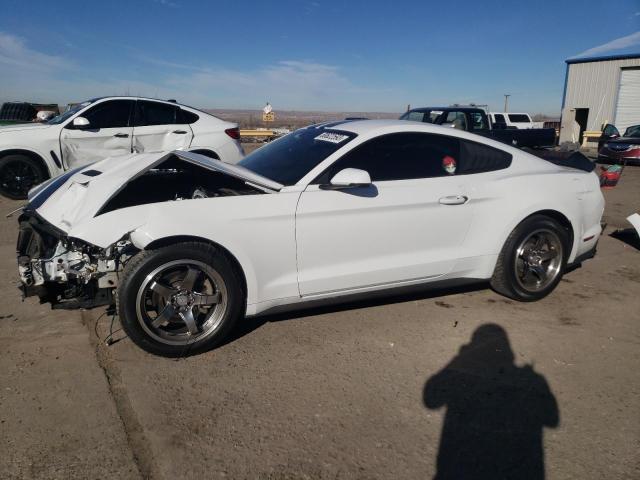 1FA6P8TH0J5124642 - 2018 FORD MUSTANG WHITE photo 1