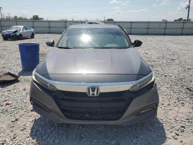 1HGCV1F47JA133592 - 2018 HONDA ACCORD EX SILVER photo 5