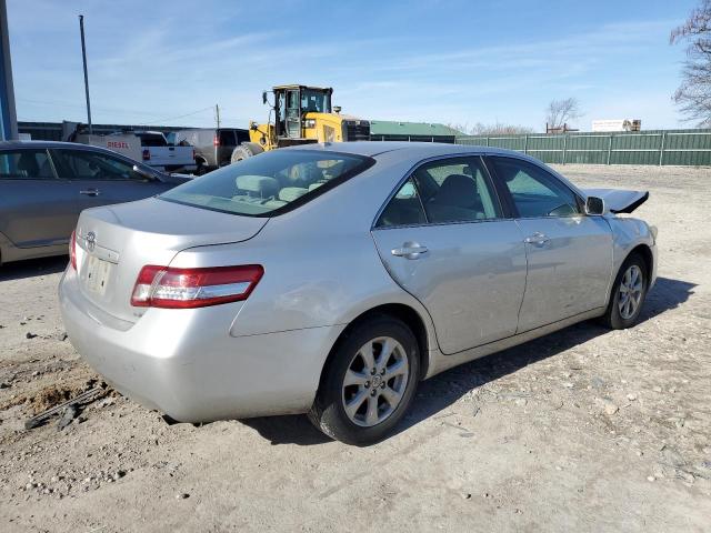 4T1BF3EK0AU007765 - 2010 TOYOTA CAMRY BASE SILVER photo 3