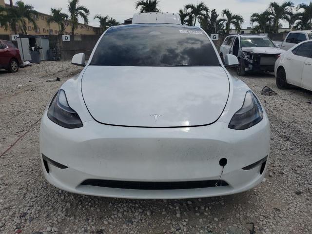 7SAYGAEE8RF102690 - 2024 TESLA MODEL Y WHITE photo 5