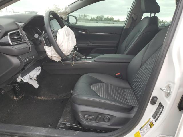 4T1G11AK2PU790837 - 2023 TOYOTA CAMRY SE NIGHT SHADE WHITE photo 7