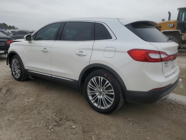 2LMPJ6LRXHBL18890 - 2017 LINCOLN MKX RESERVE WHITE photo 2