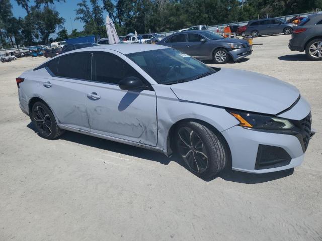 1N4BL4CV1RN344134 - 2024 NISSAN ALTIMA SR GRAY photo 4