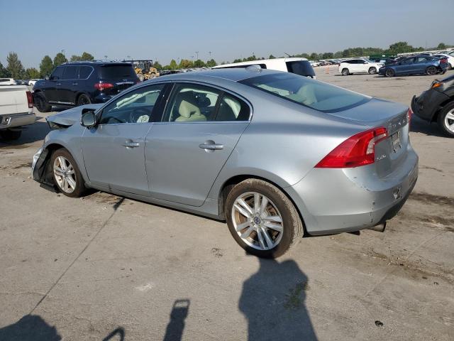 YV1612FS5D1223852 - 2013 VOLVO S60 T5 SILVER photo 2